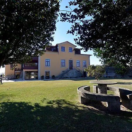 Fuer 12 Personen In Esposende